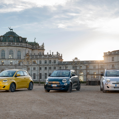 2026 Fiat 500 Hybrid ICON Front View