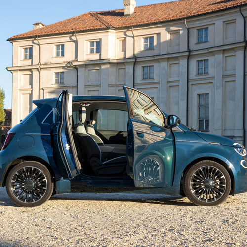 2026 Fiat 500 Hybrid ICON Side View