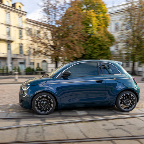 2026 Fiat 500 Hybrid ICON Side View