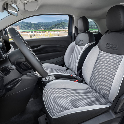 2026 Fiat 500 Hybrid ICON Interior