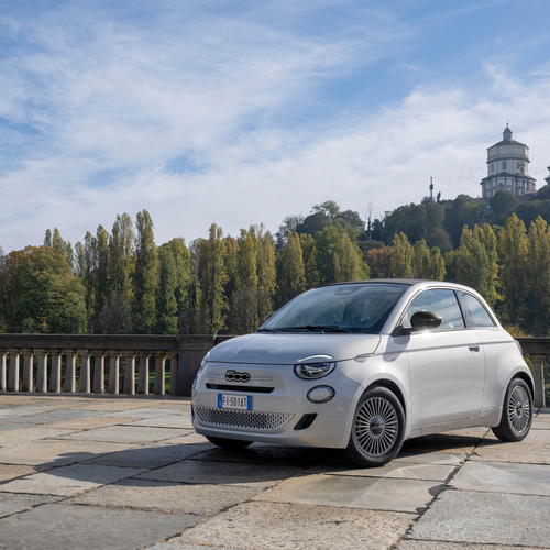2026 Fiat 500 Hybrid La Prima Front View