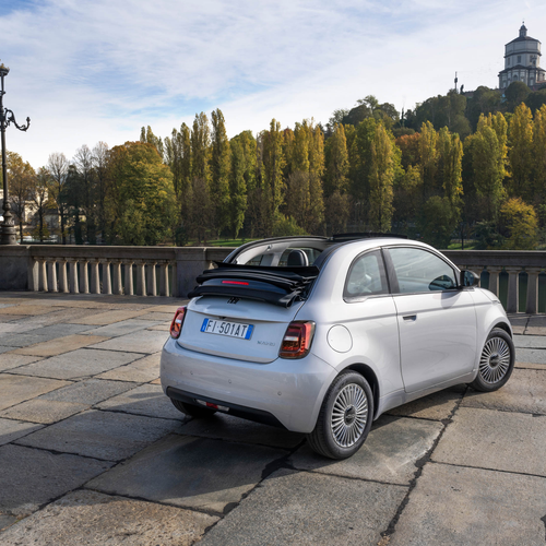 2026 Fiat 500 Hybrid La Prima Rear View