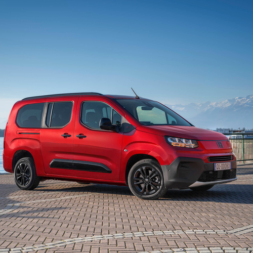 2027 Fiat QUBO L Side View