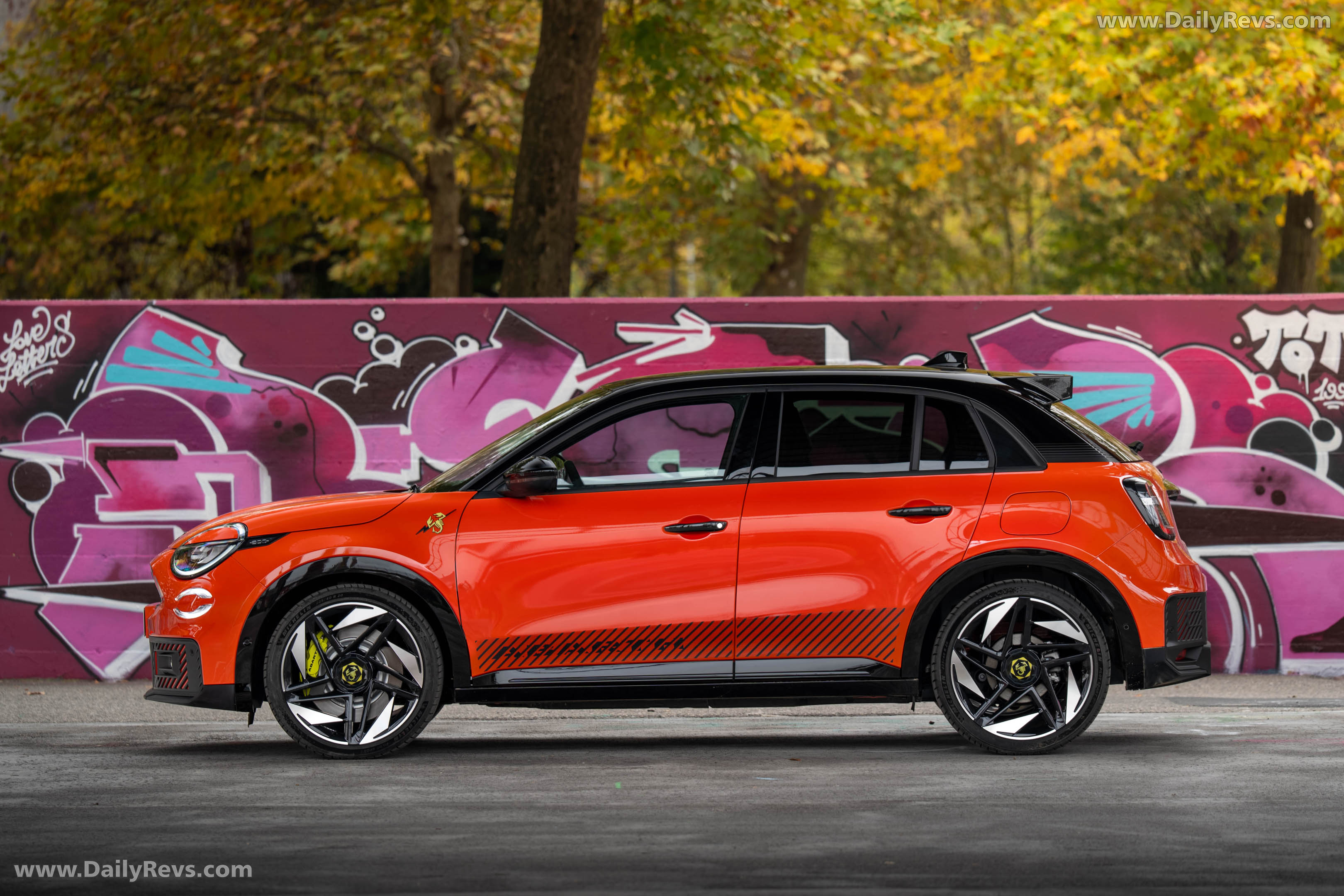2025 Fiat Abarth 600e Competizione Side View