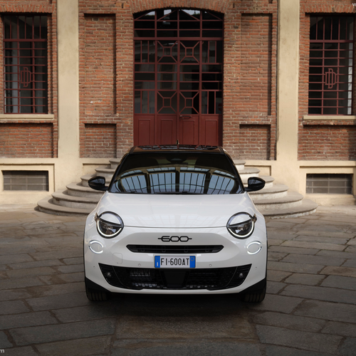 Image of 600 Street Launch Edition