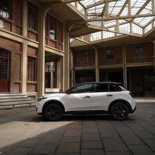 2026 Fiat 600 Street Launch Edition Side View