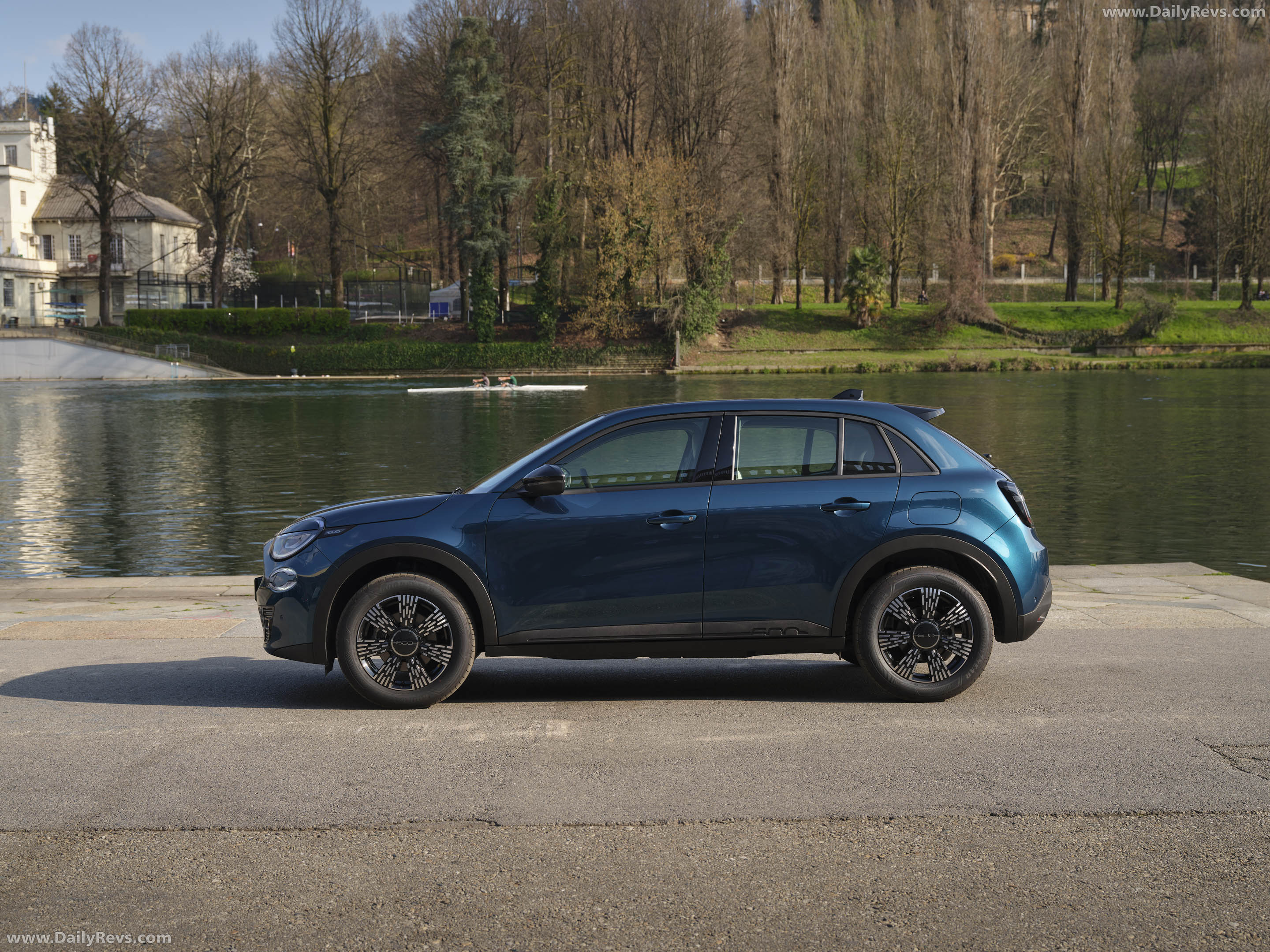 2026 Fiat 600 Petrol Side View