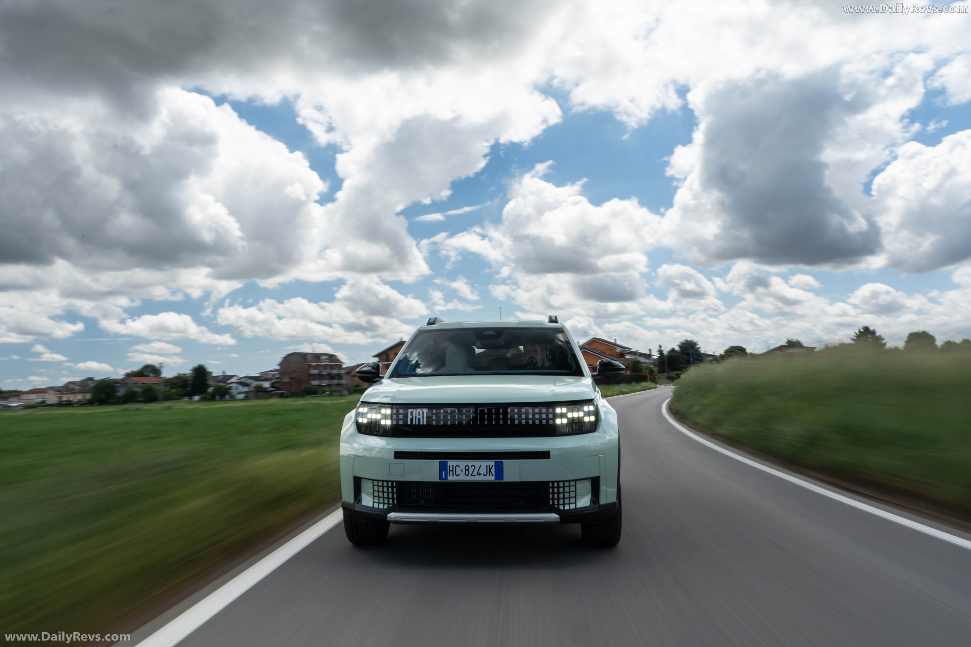 2026 Fiat Grande Panda Turbo 100 Front View