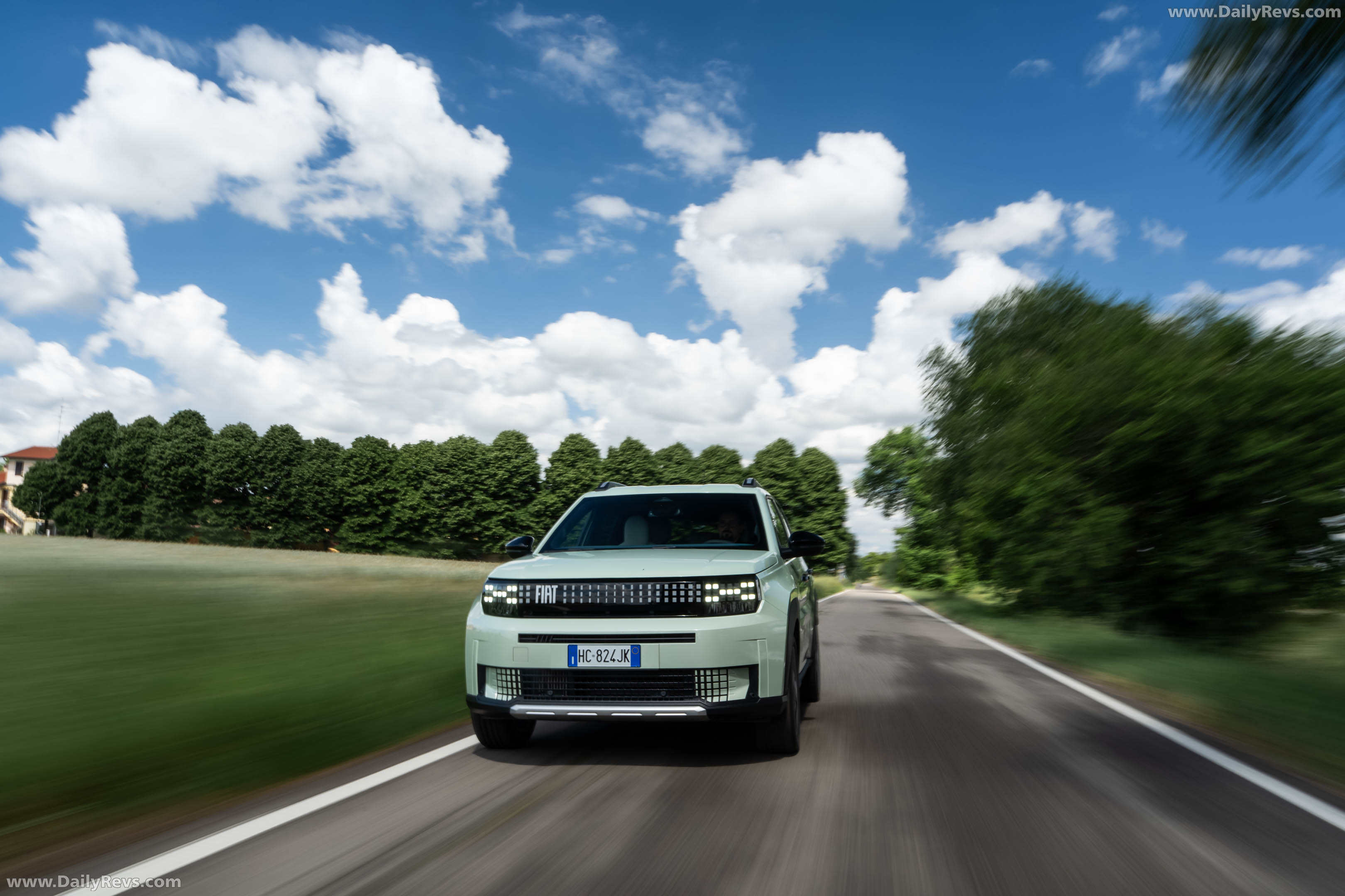 2026 Fiat Grande Panda Turbo 100 Front View