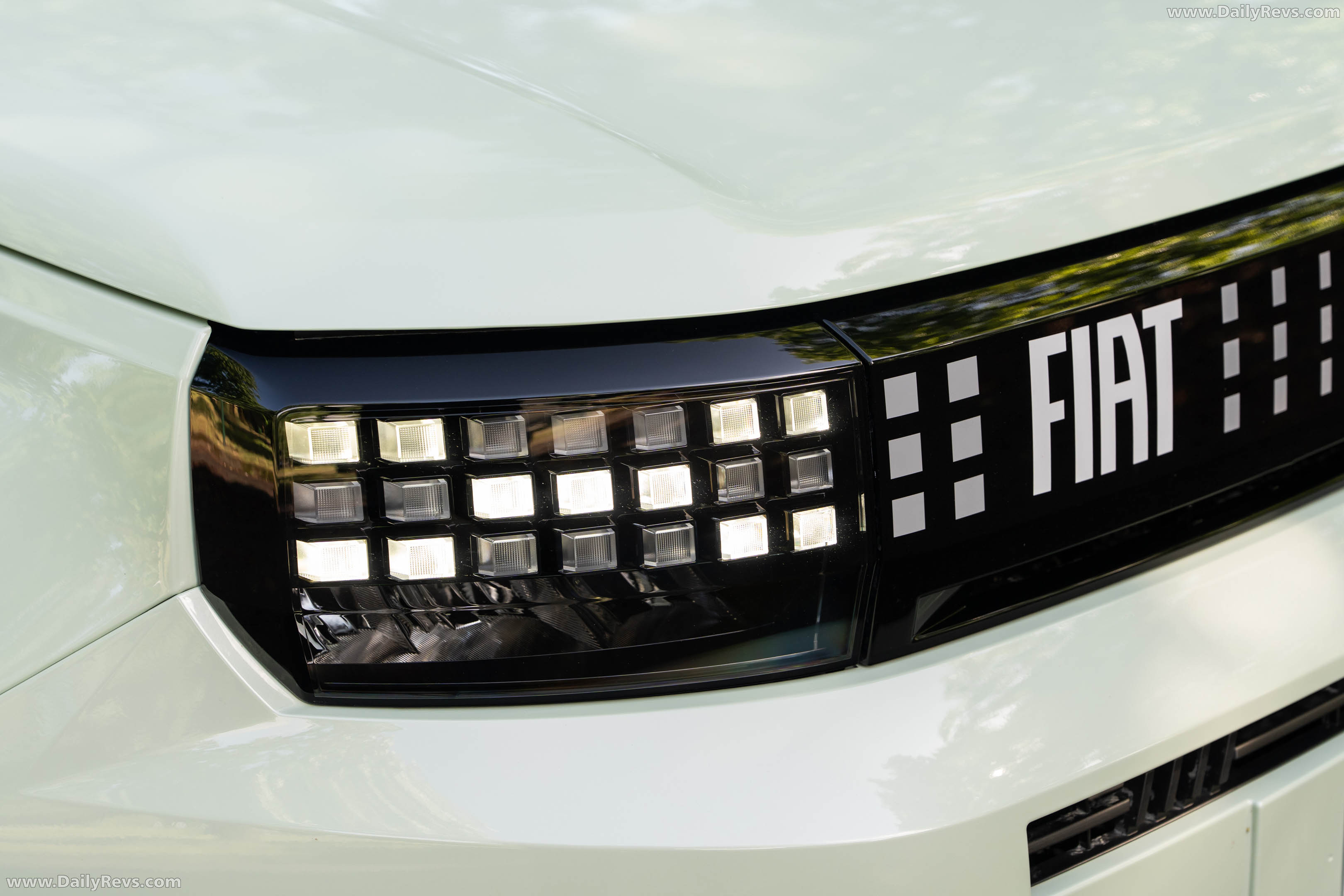 2026 Fiat Grande Panda Turbo 100 Exterior