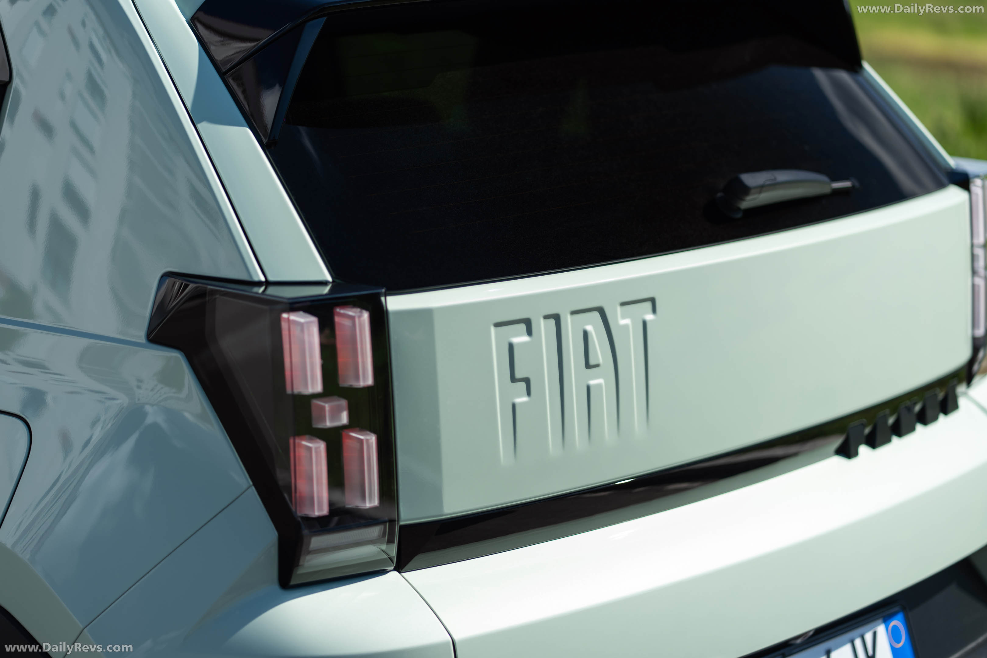 2026 Fiat Grande Panda Turbo 100 Exterior