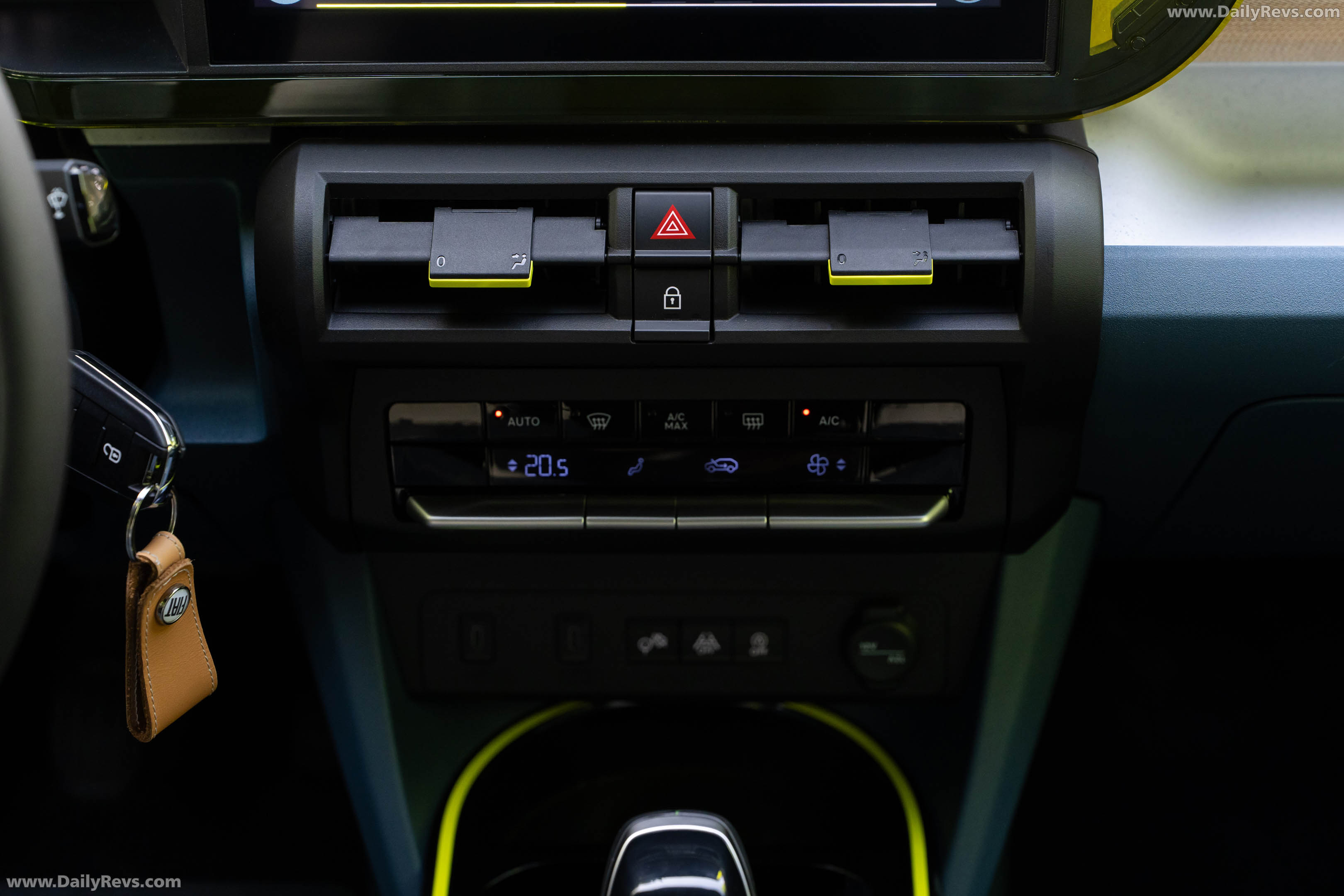 2026 Fiat Grande Panda Turbo 100 Interior