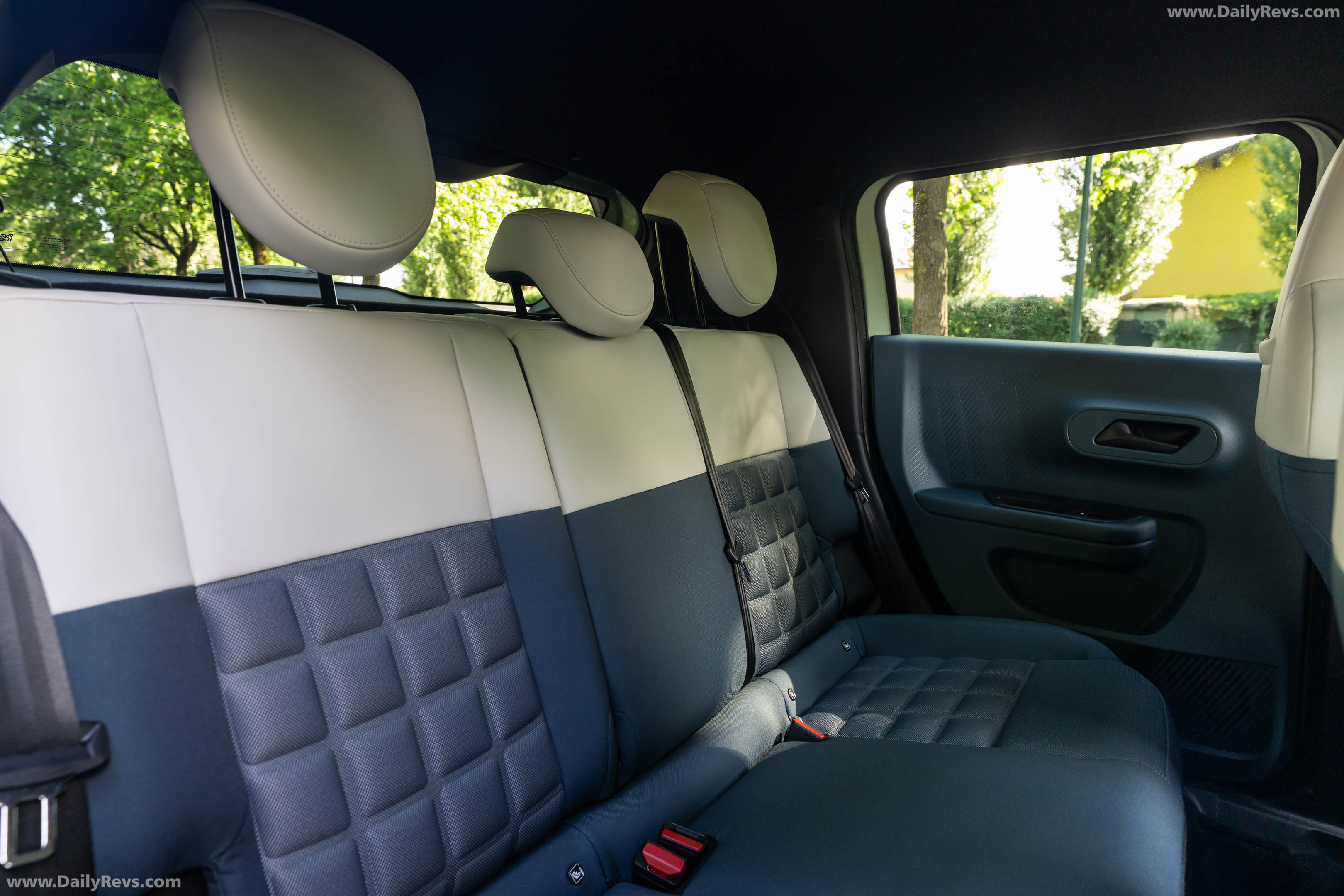 2026 Fiat Grande Panda Turbo 100 Interior