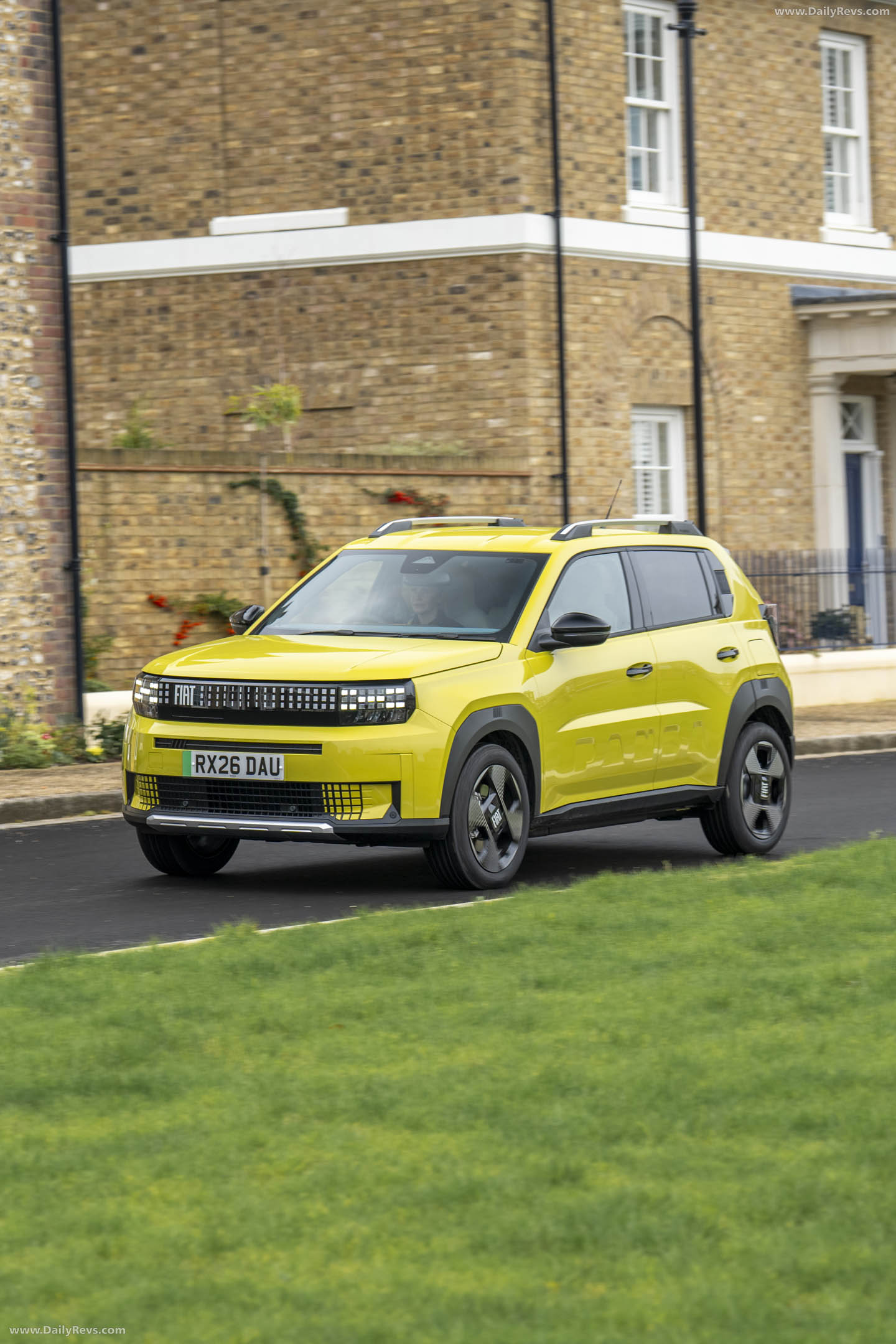 2025 Fiat Grande Panda La Prima UK Version Front View