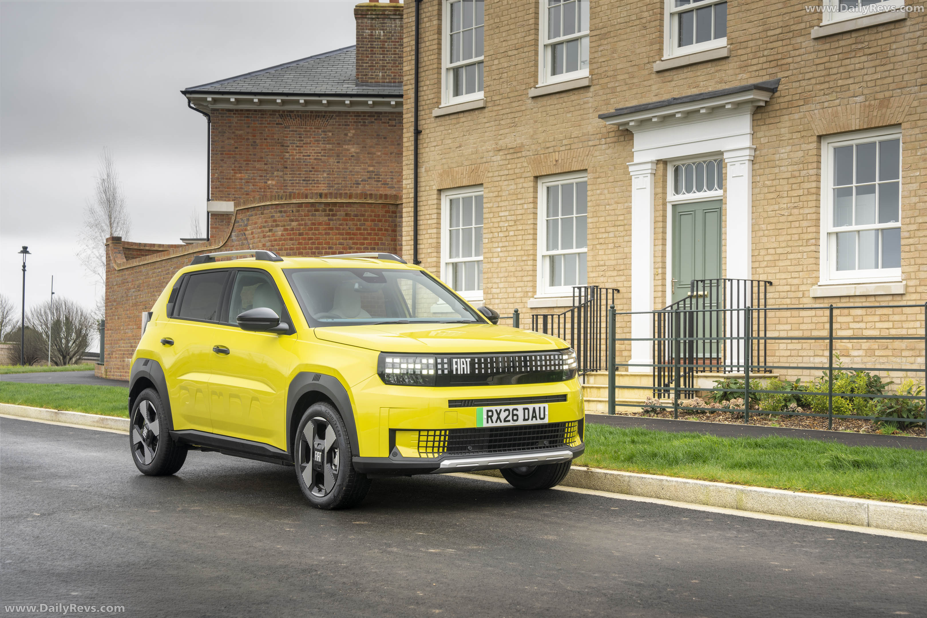 2025 Fiat Grande Panda La Prima UK Version Front View