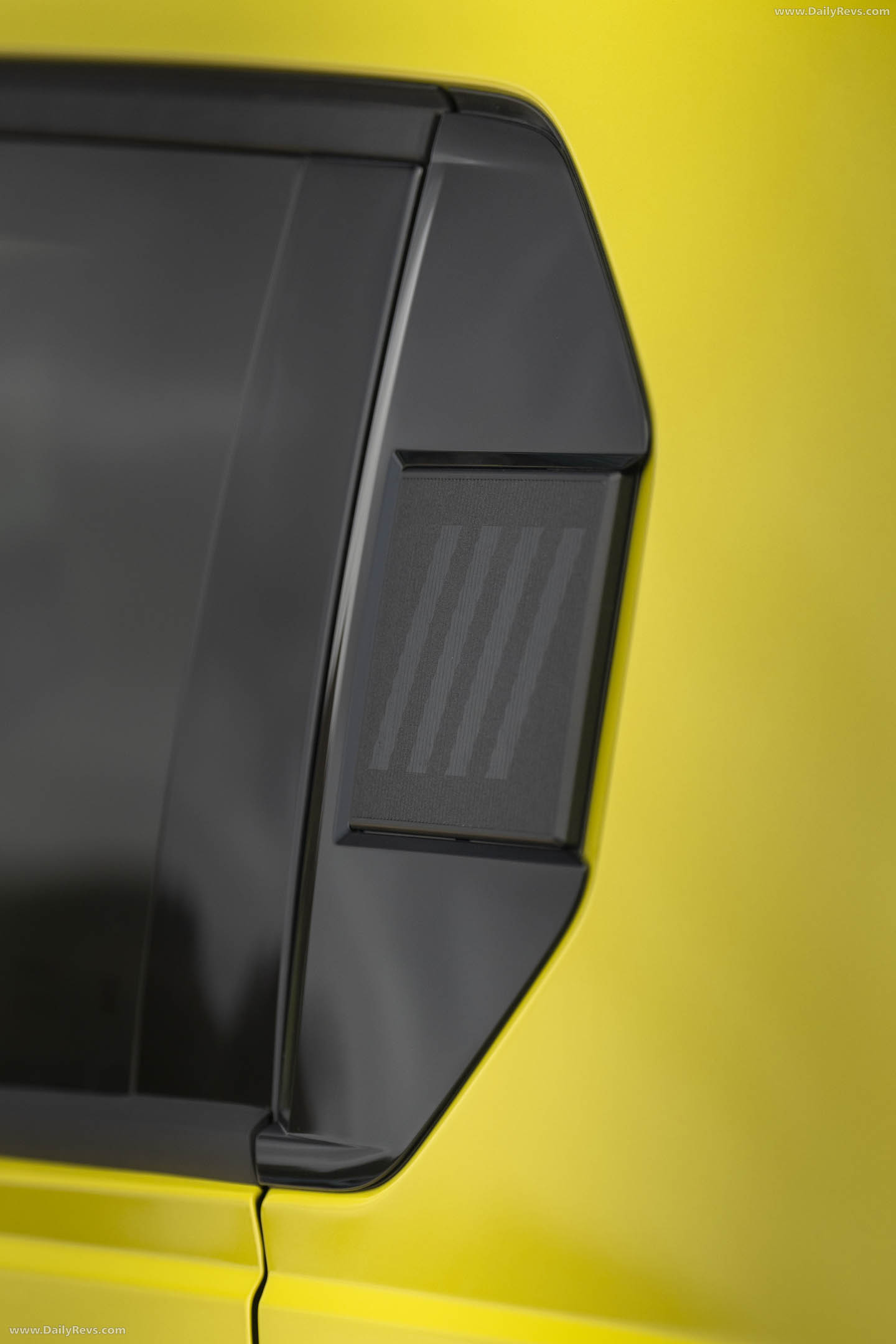 2025 Fiat Grande Panda La Prima UK Version Exterior
