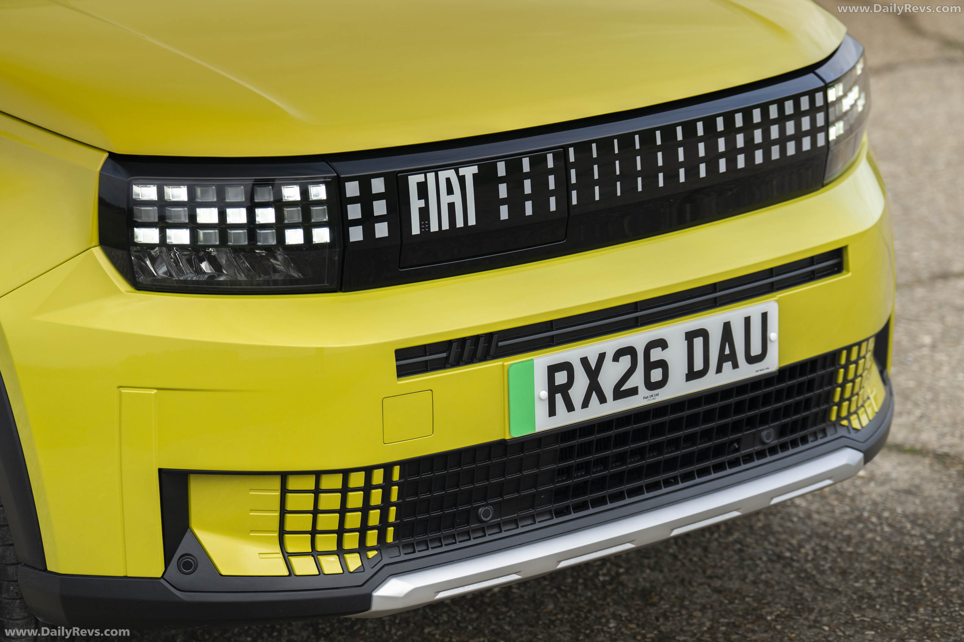 2025 Fiat Grande Panda La Prima UK Version Exterior