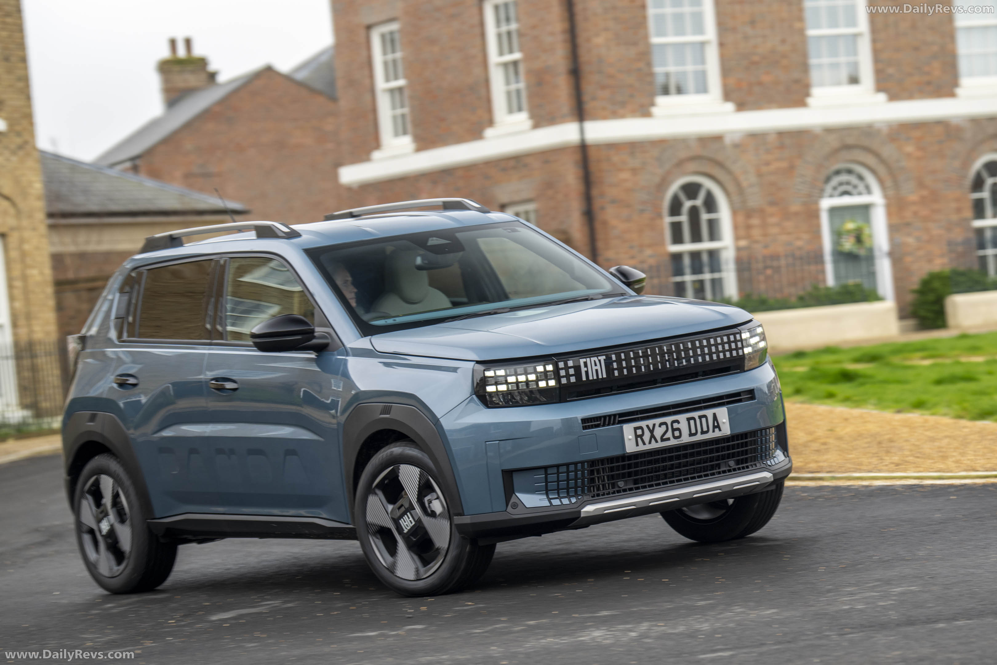 2025 Fiat Panda Hybrid La Prima UK Version Front View