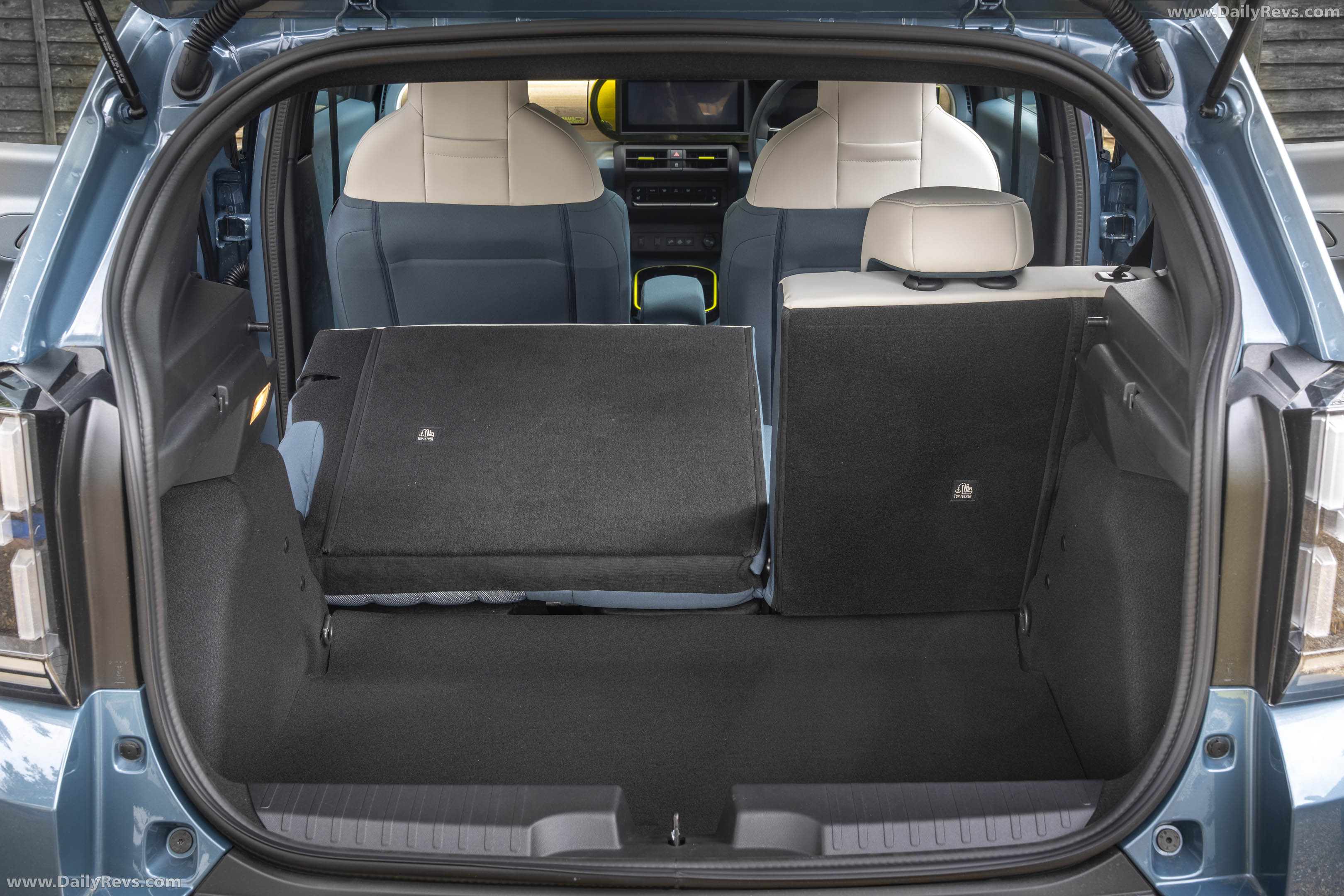 2025 Fiat Panda Hybrid La Prima UK Version Interior
