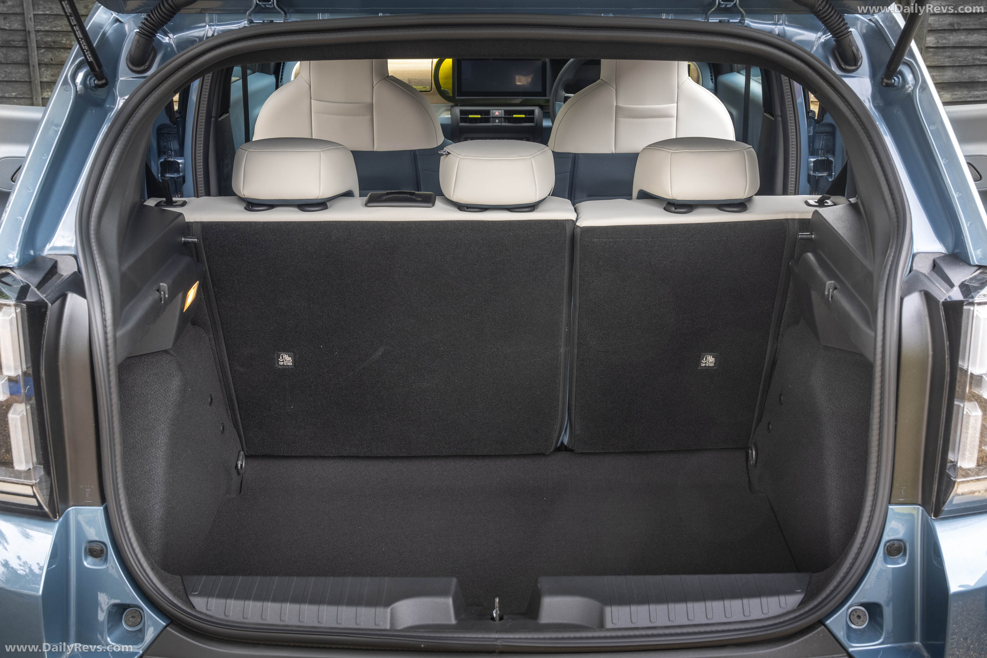2025 Fiat Panda Hybrid La Prima UK Version Interior