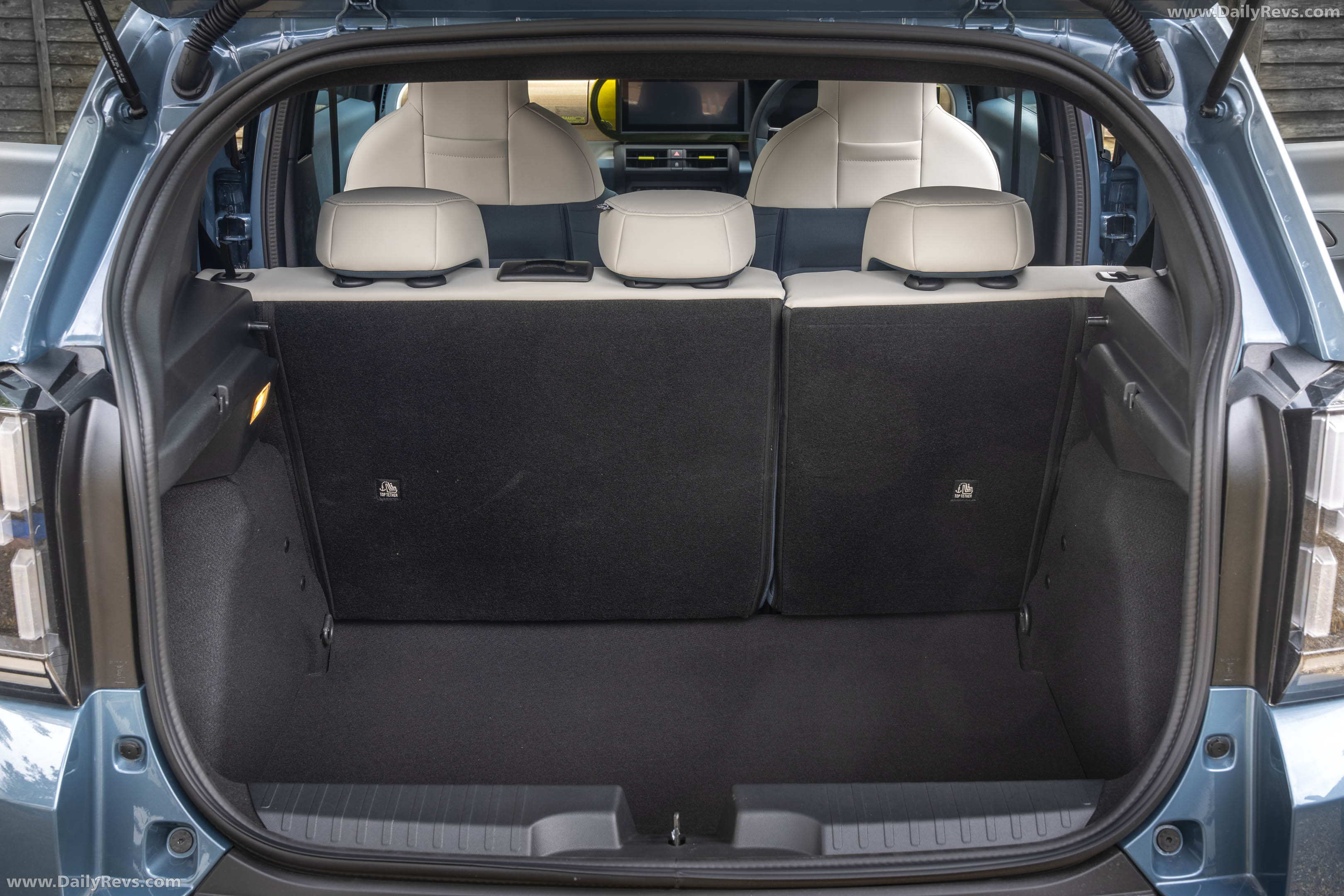 2025 Fiat Panda Hybrid La Prima UK Version Interior