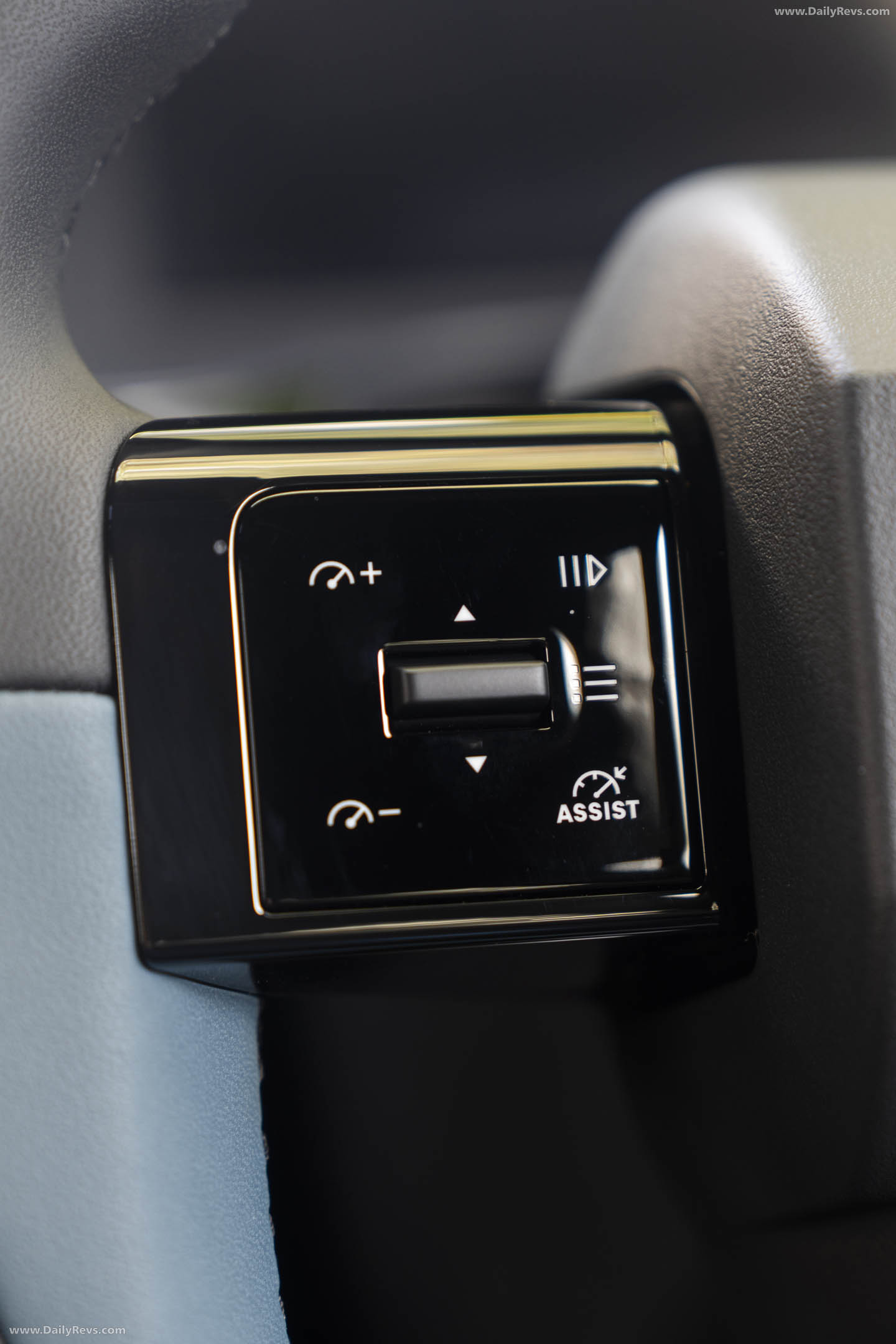 2025 Fiat Panda Hybrid La Prima UK Version Interior