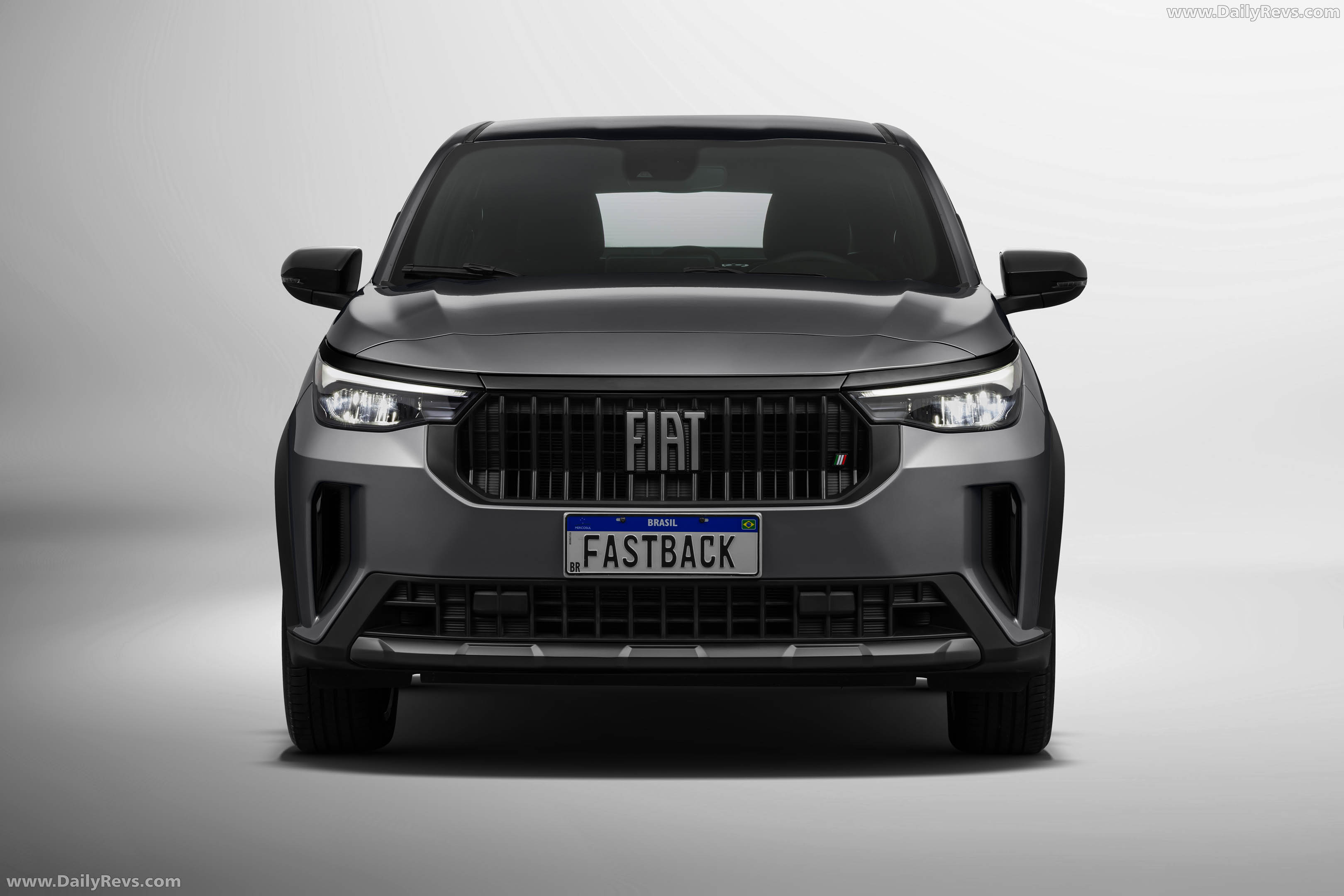 2026 Fiat Fastback Black Motion Front View