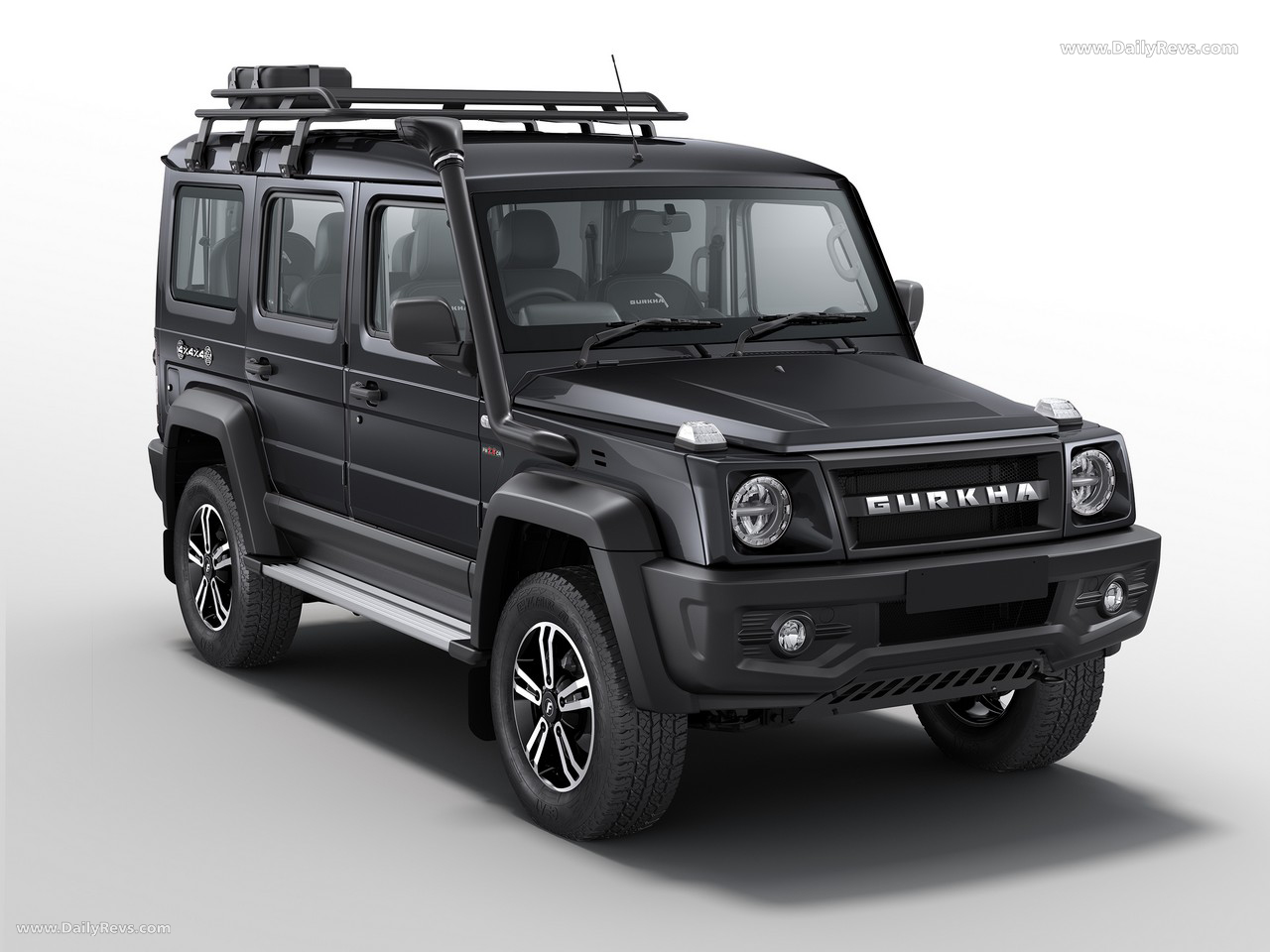 2024 Force Motors Gurkha 5-door Front View