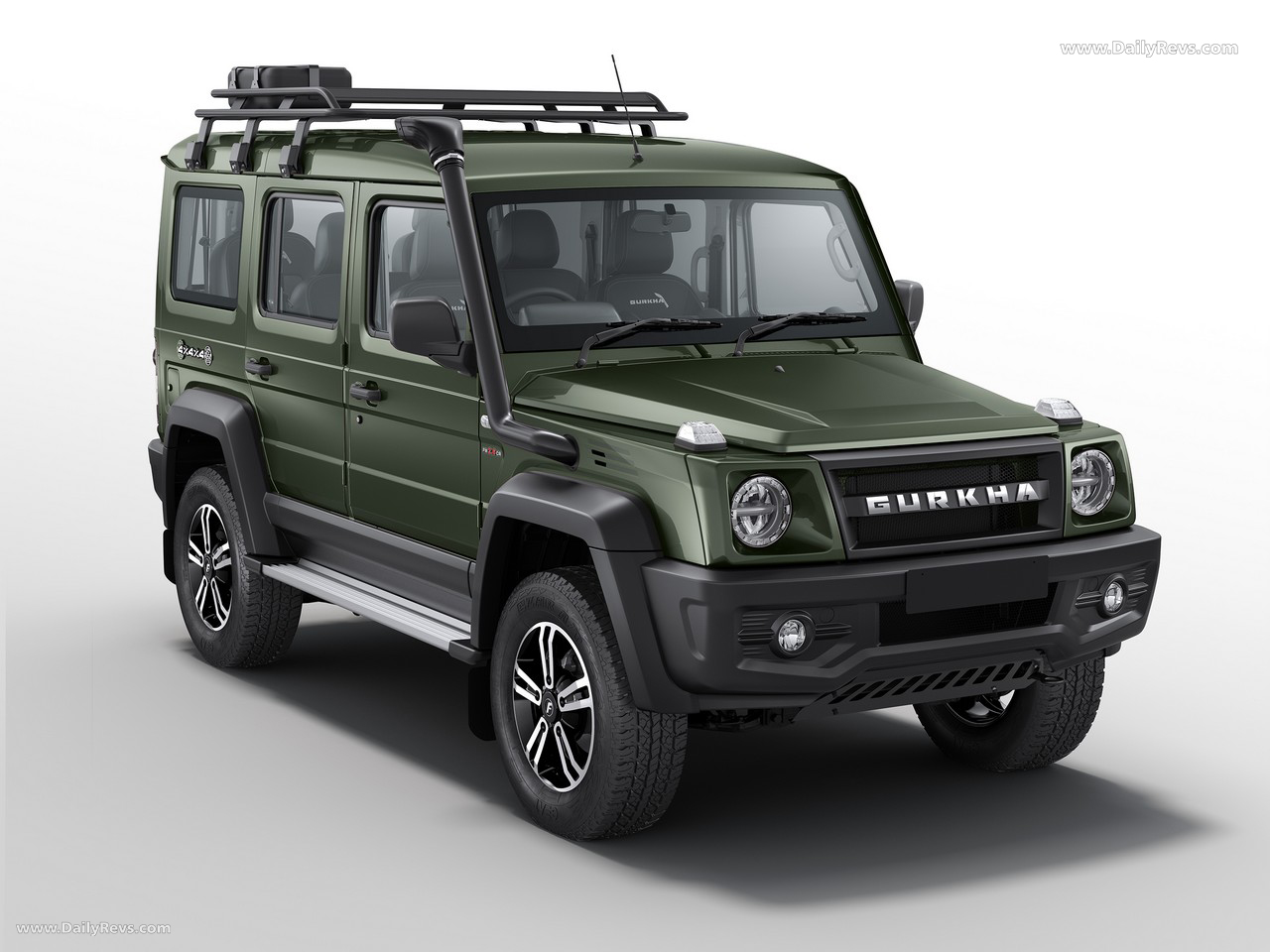 2024 Force Motors Gurkha 5-door Front View