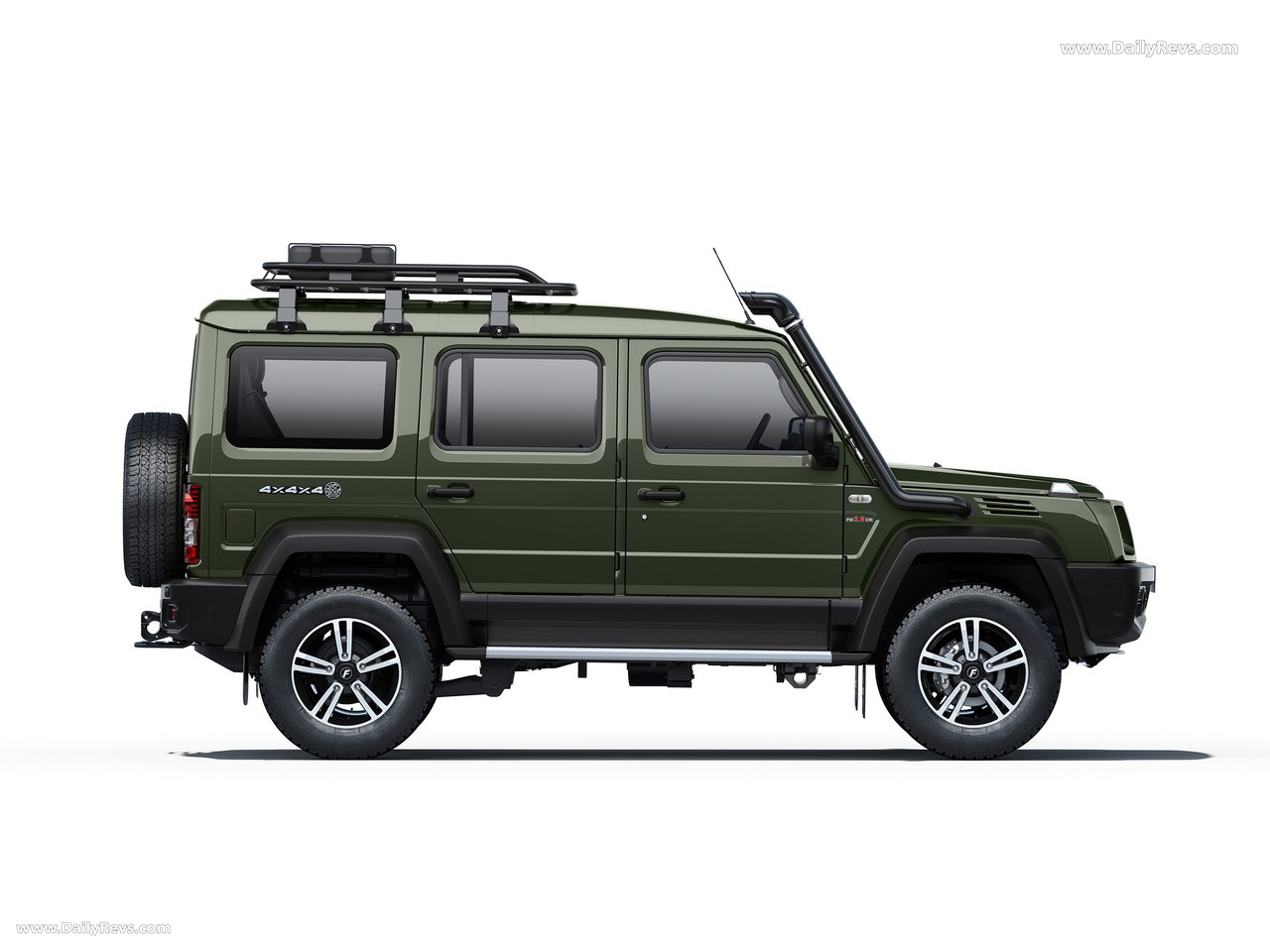 2024 Force Motors Gurkha 5-door Side View