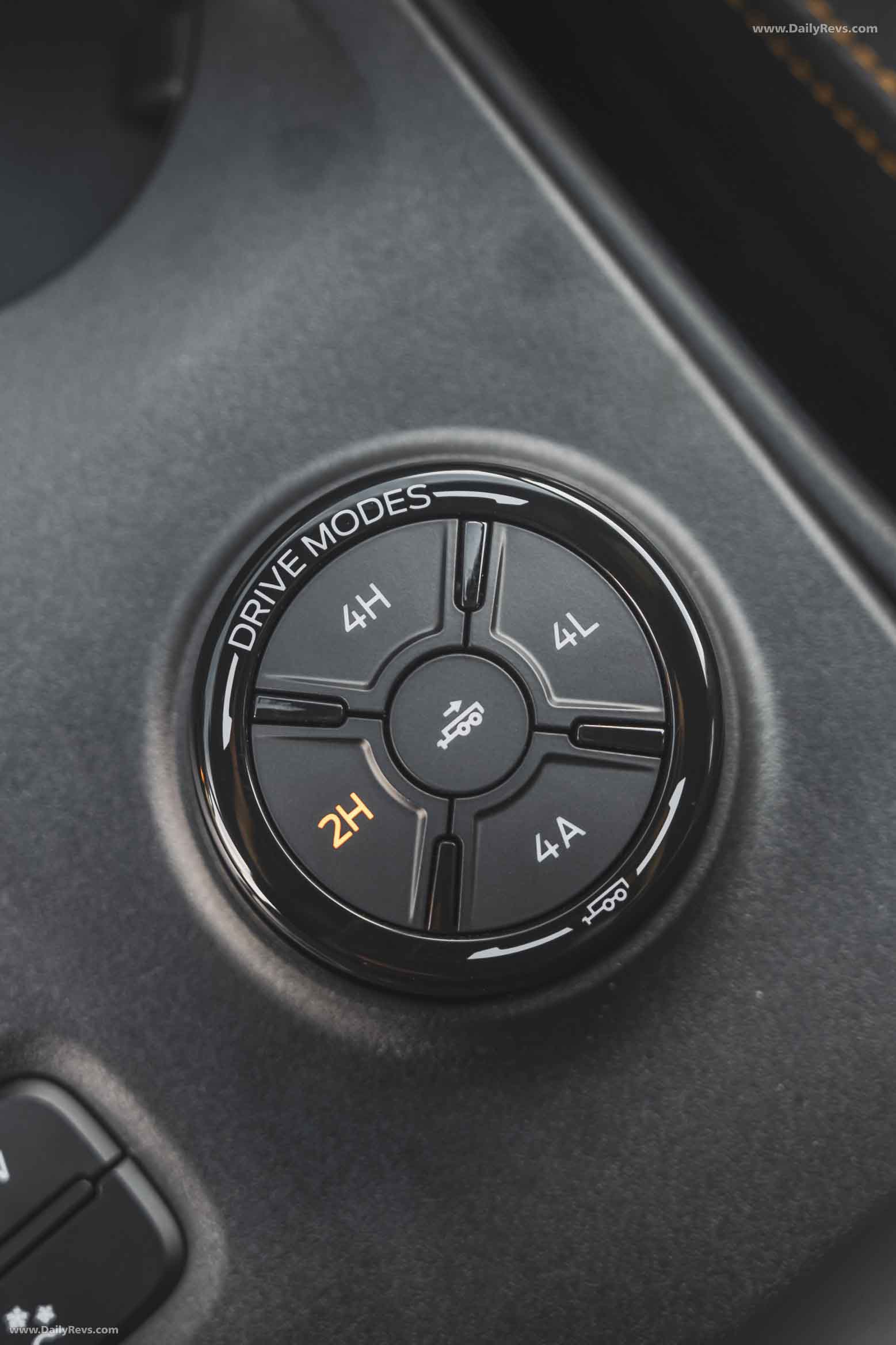 2025 Ford Ranger PHEV Wildtrak Interior