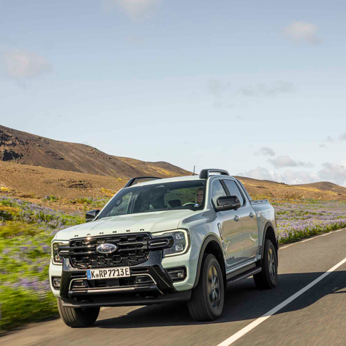 2025 Ford Ranger PHEV Stormtrak Front View