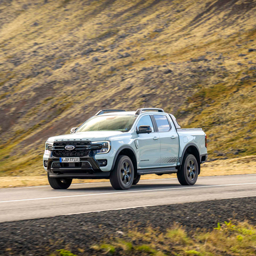 2025 Ford Ranger PHEV Stormtrak Front View