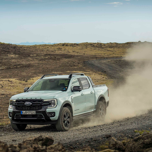 2025 Ford Ranger PHEV Stormtrak Front View