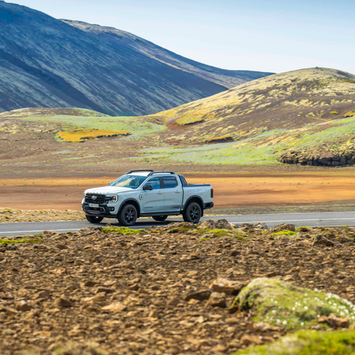 2025 Ford Ranger PHEV Stormtrak Front View
