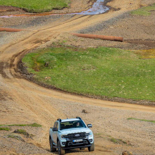 2025 Ford Ranger PHEV Stormtrak Front View