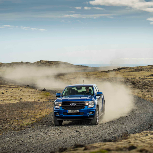 2025 Ford Ranger PHEV XLT Front View