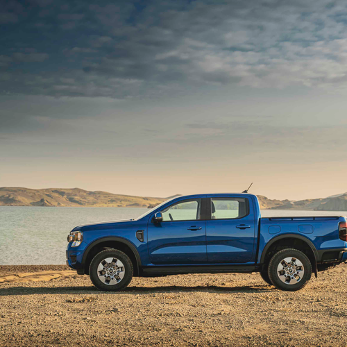 2025 Ford Ranger PHEV XLT Side View