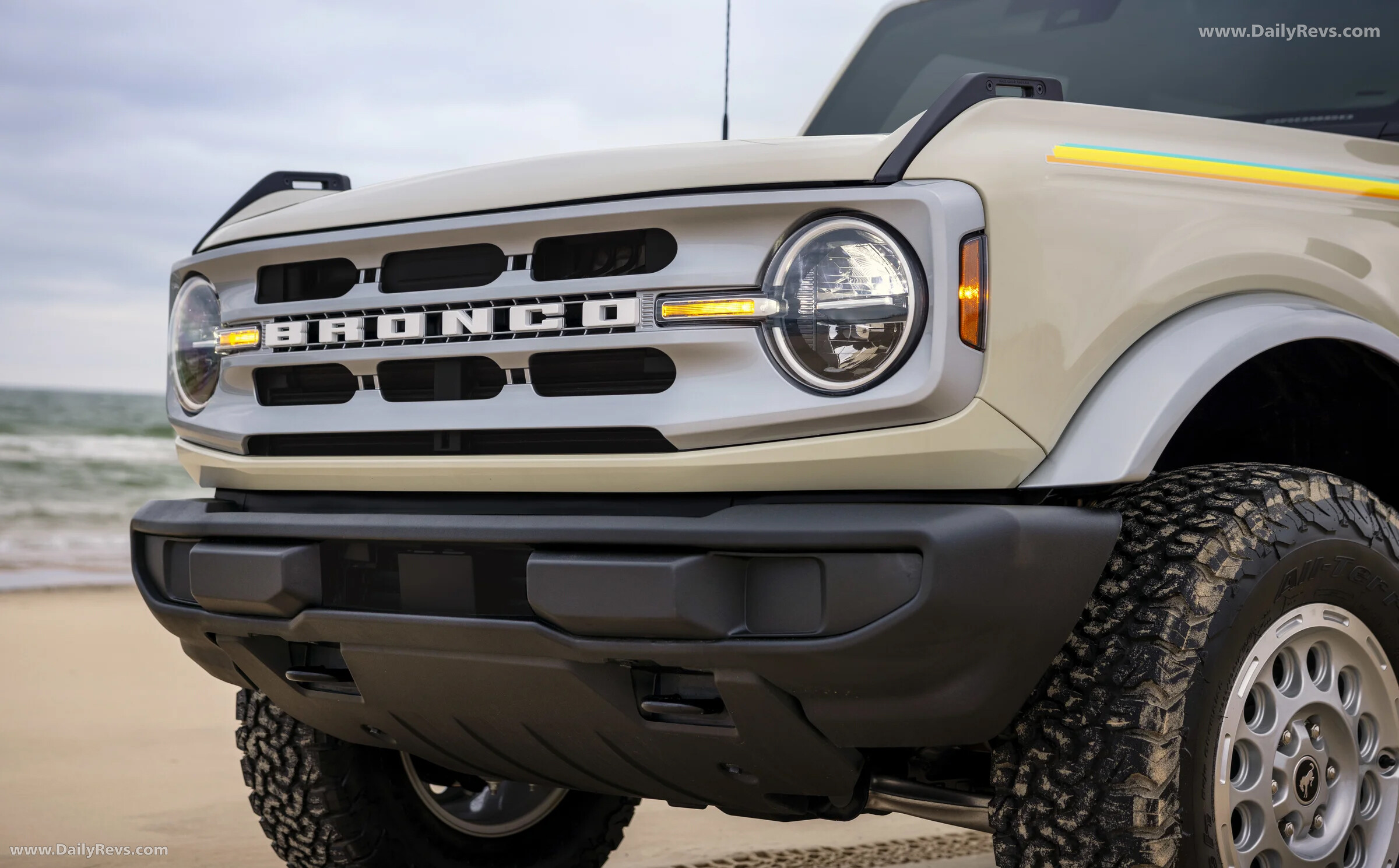 2026 Ford Bronco Coastal Package Exterior