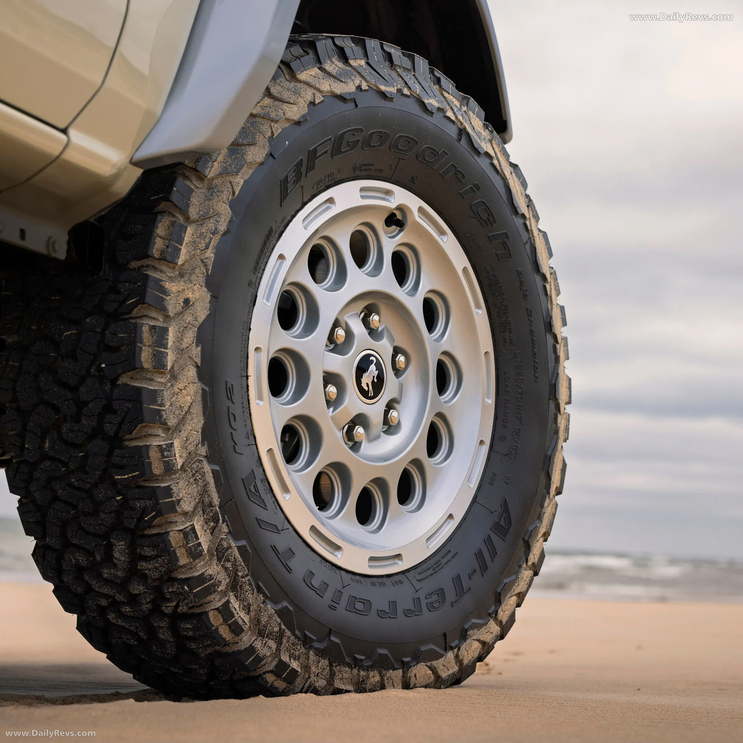 2026 Ford Bronco Coastal Package Exterior