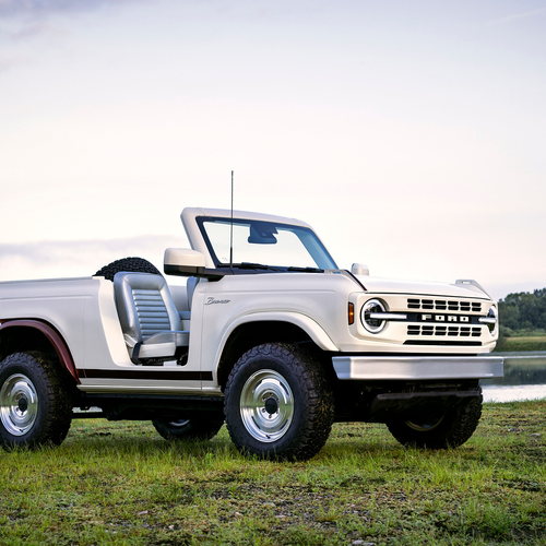 2025 Ford Bronco Roadster Concept Front View