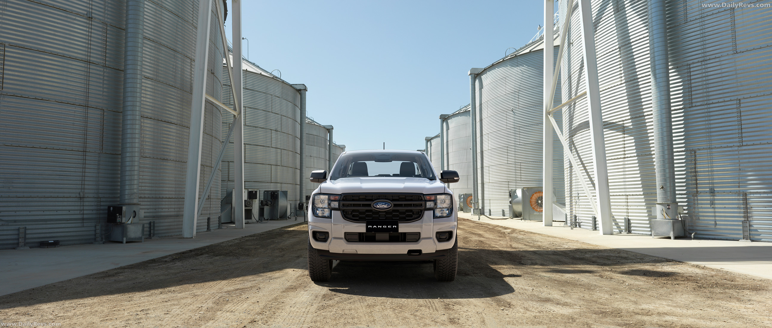 2025 Ford Ranger Black Edition Front View