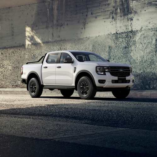 2025 Ford Ranger Black Edition Front View