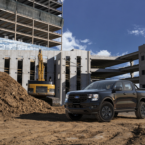 2025 Ford Ranger Black Edition Front View