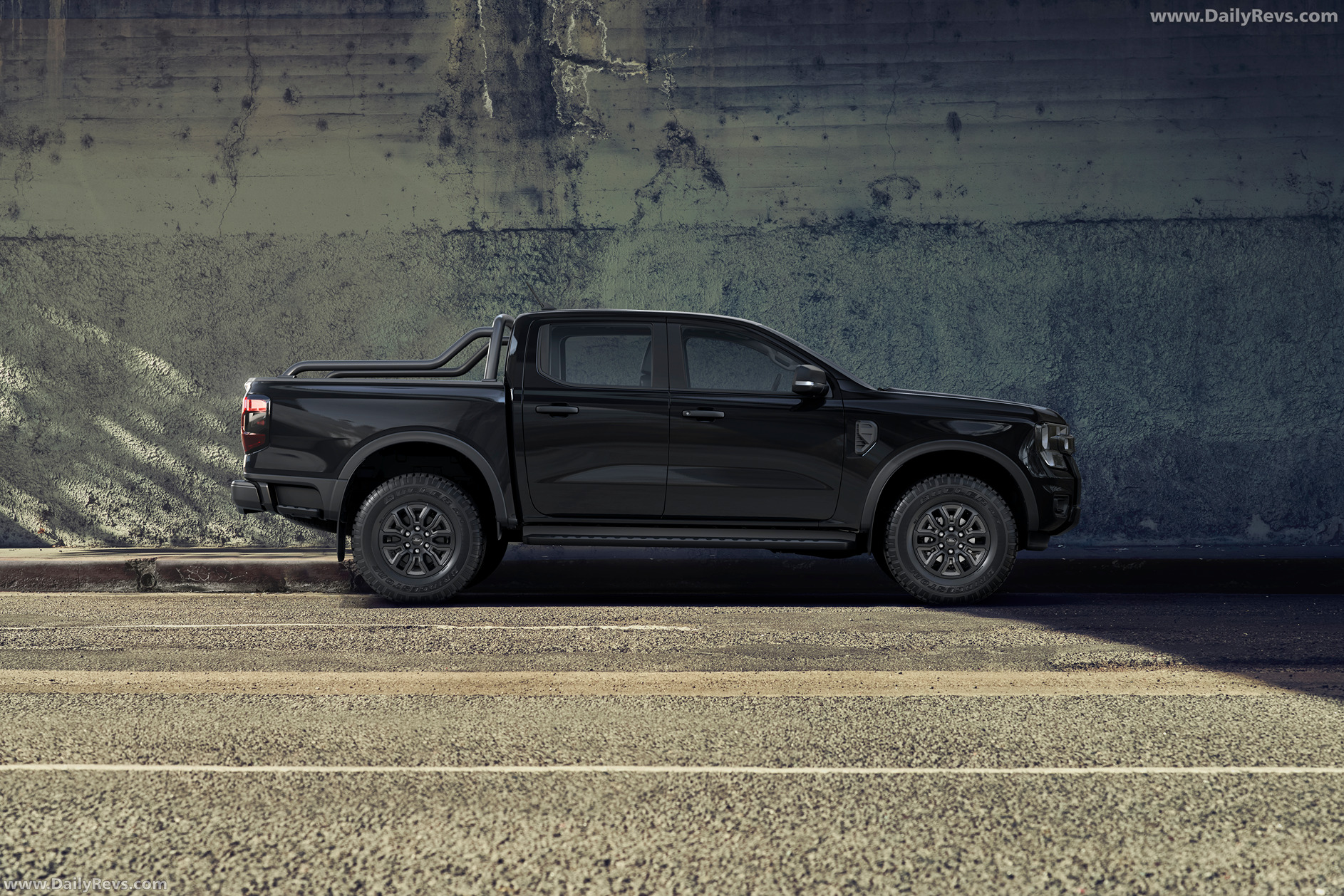 2025 Ford Ranger Black Edition Side View