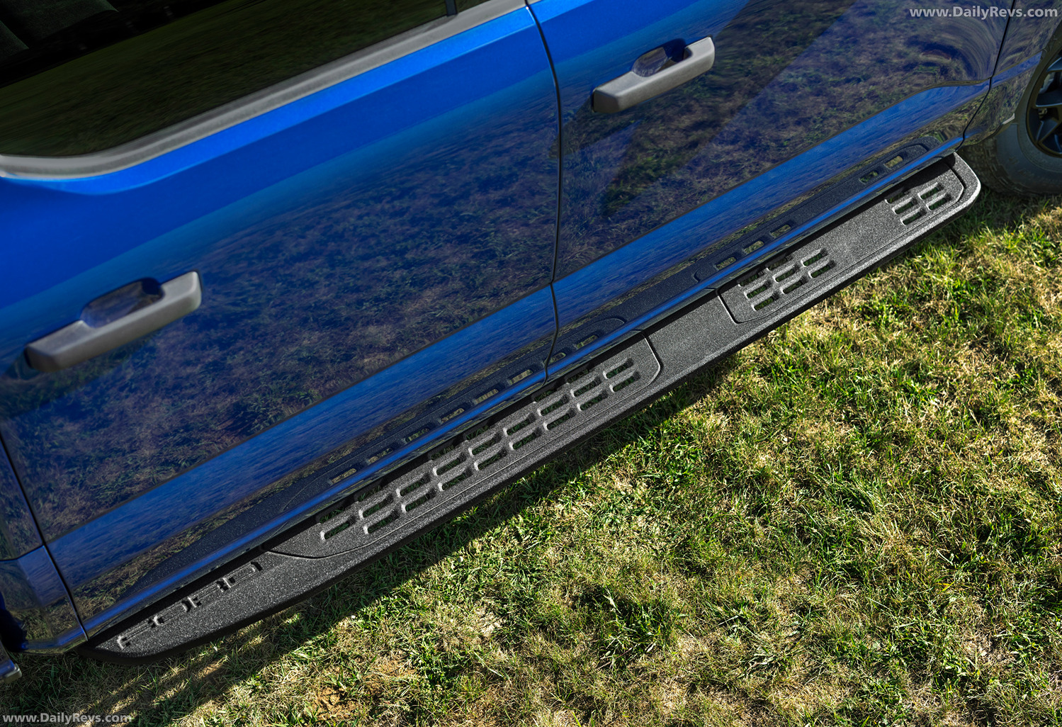 2026 Ford F-150 Lightning STX Exterior