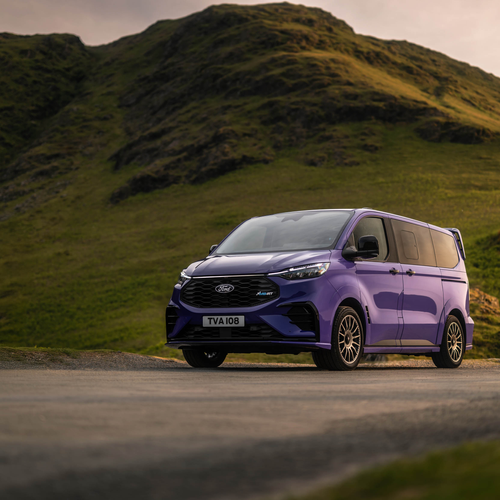 Image of E-Tourneo Custom MS-RT