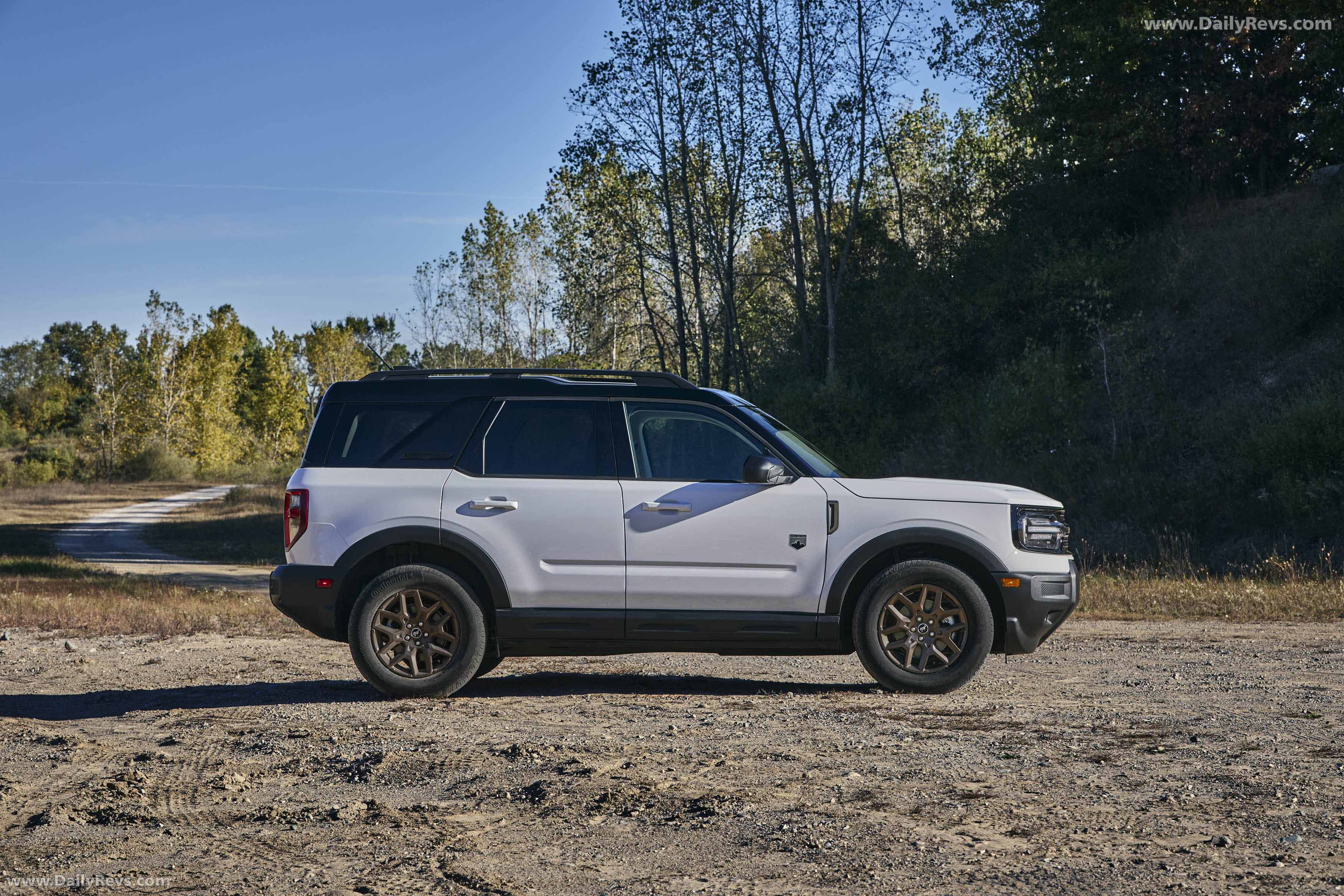 2026 Ford Bronco Sport Bronze Package Side View