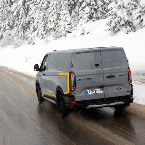 2026 Ford E-Transit Custom AWD Rear View