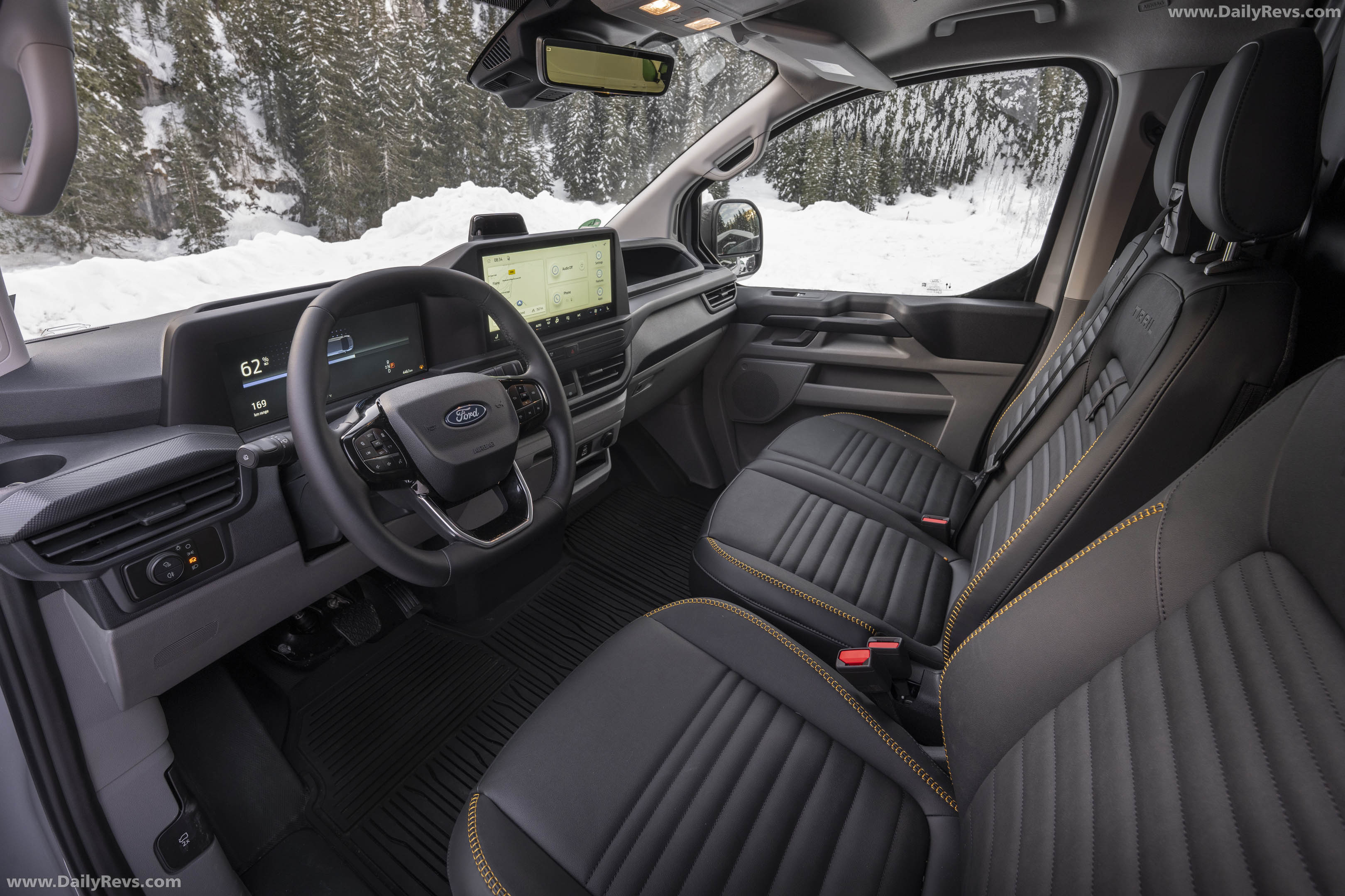 2026 Ford E-Transit Custom AWD Interior